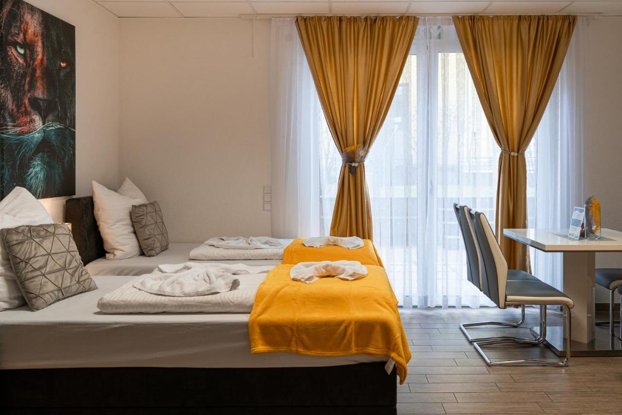 Cannstatter Hotel Estugarda Exterior foto